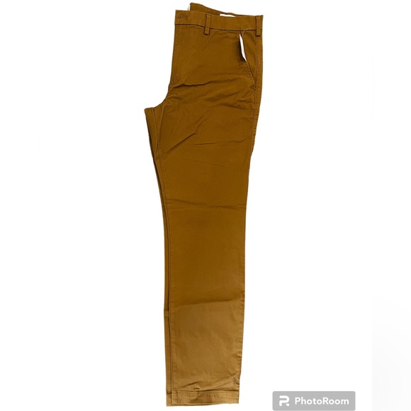 Old Navy khaki’s. Brand New with tags. 36x32 - Picture 3 of 8